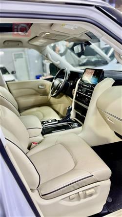 إنفينيتي QX80